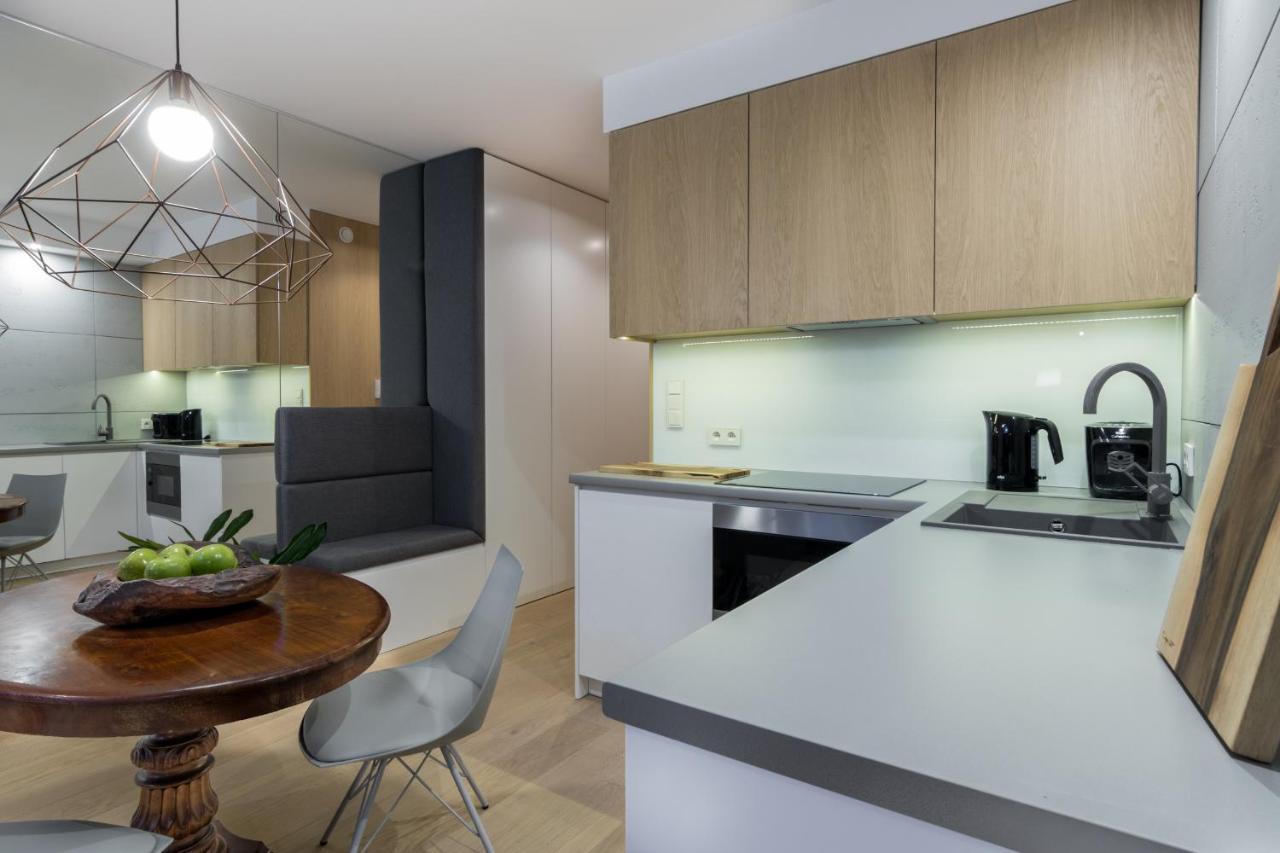 Old Town Premium Queen'S Apartments كراكوفيا المظهر الخارجي الصورة