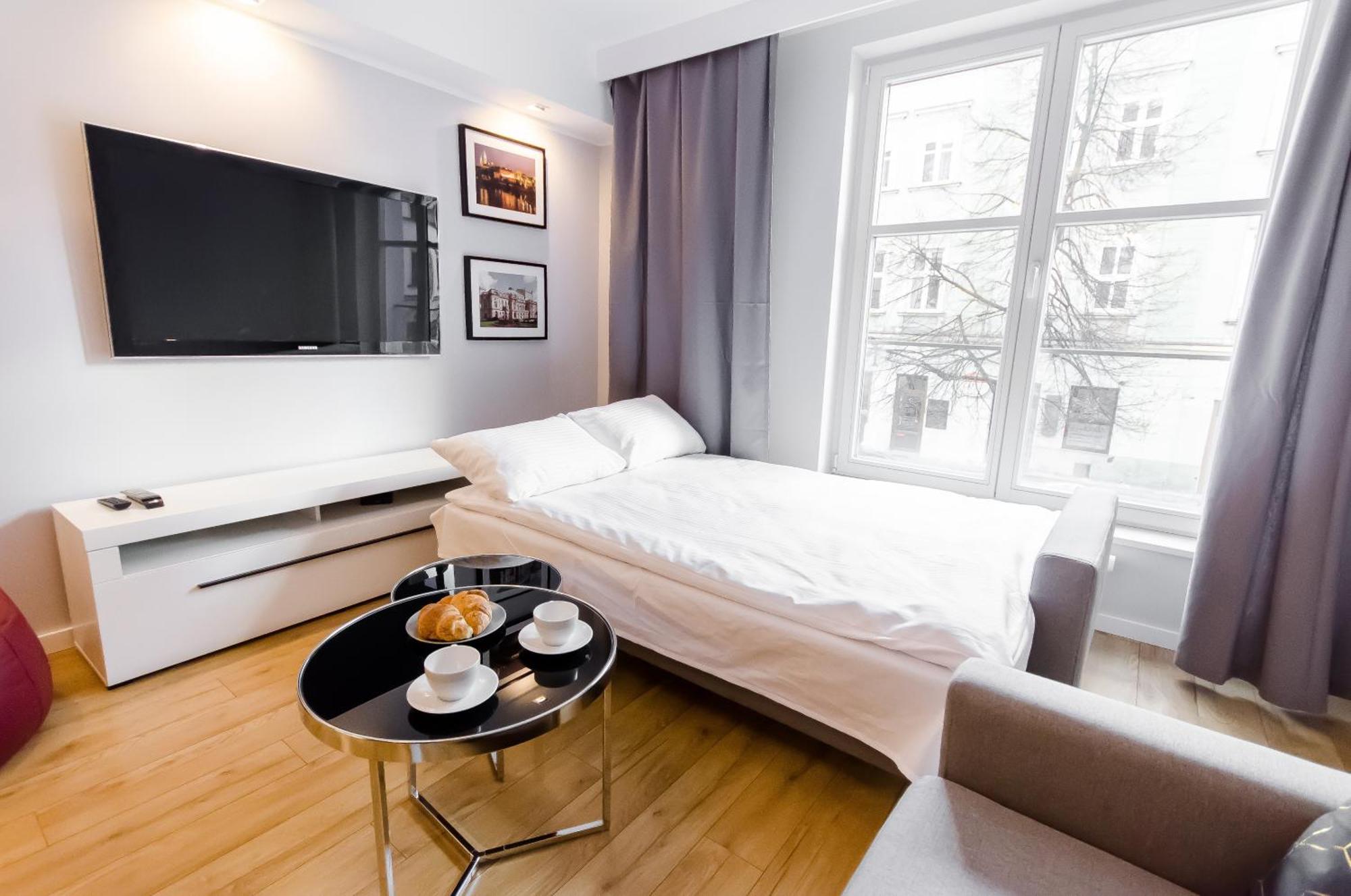 Old Town Premium Queen'S Apartments كراكوفيا الغرفة الصورة