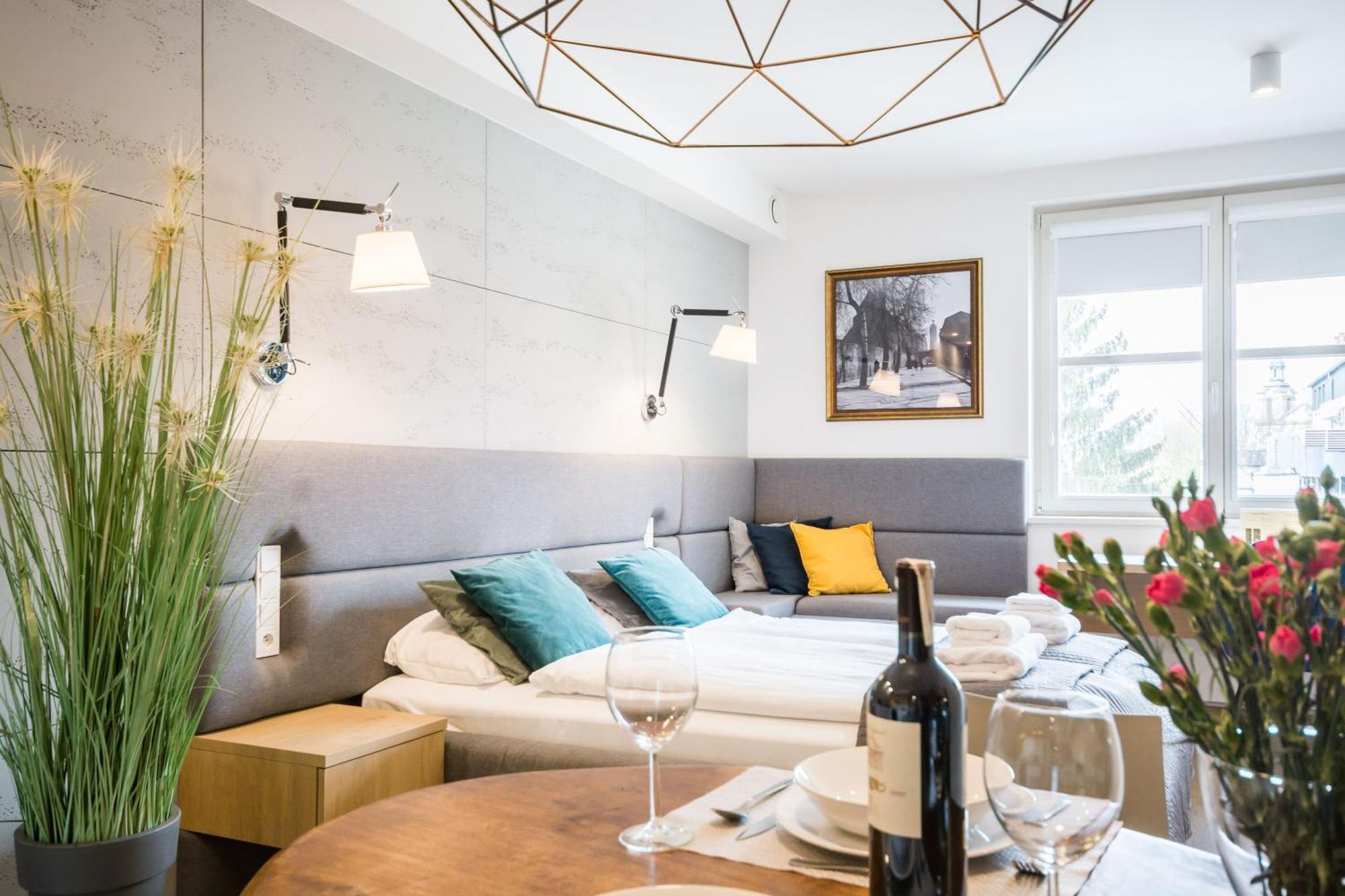 Old Town Premium Queen'S Apartments كراكوفيا المظهر الخارجي الصورة