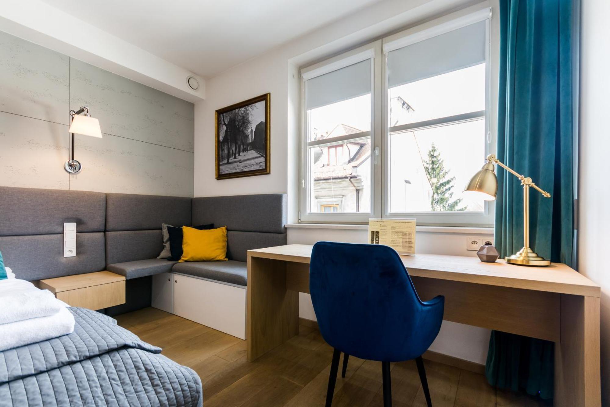 Old Town Premium Queen'S Apartments كراكوفيا المظهر الخارجي الصورة