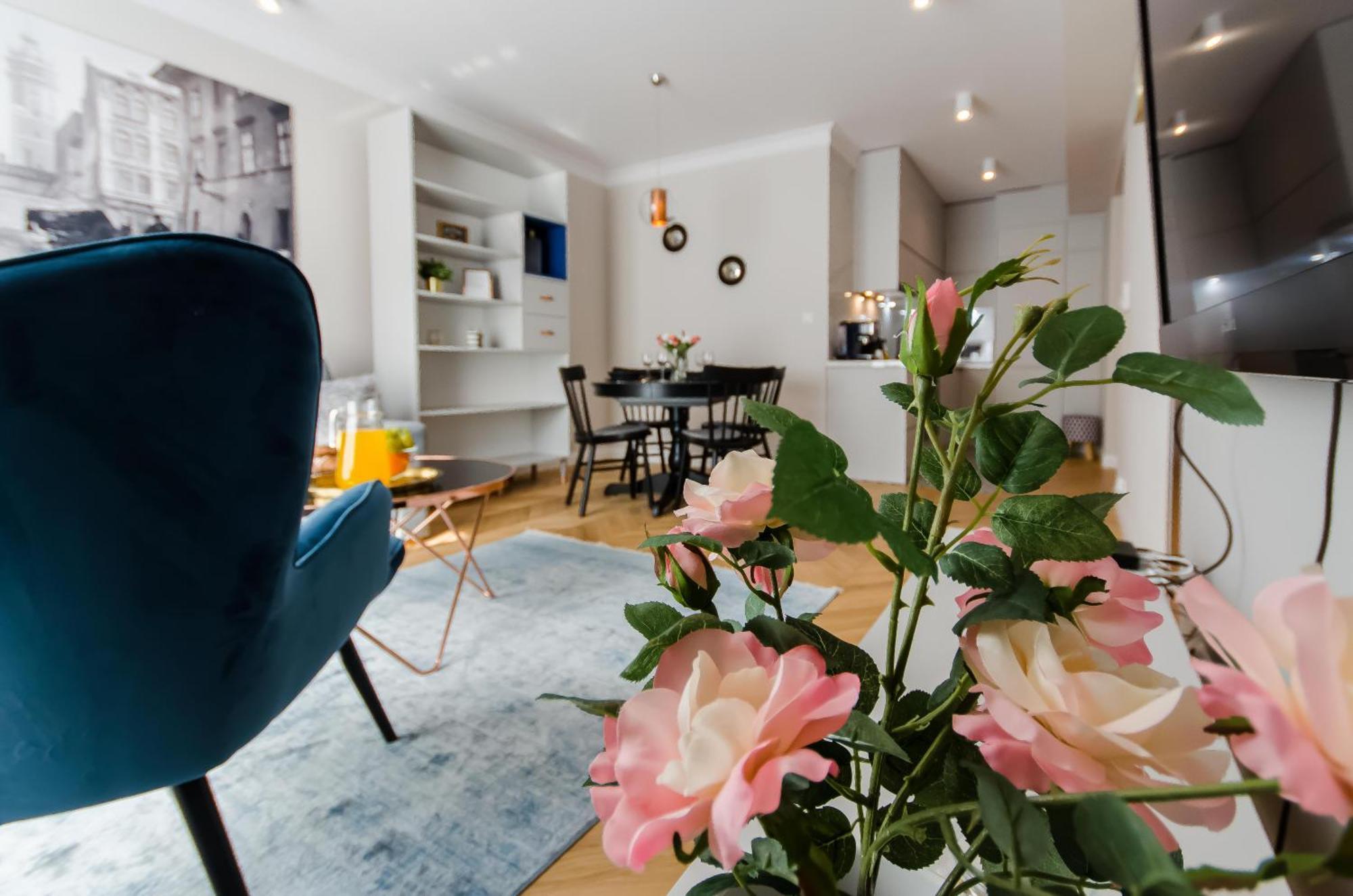 Old Town Premium Queen'S Apartments كراكوفيا المظهر الخارجي الصورة