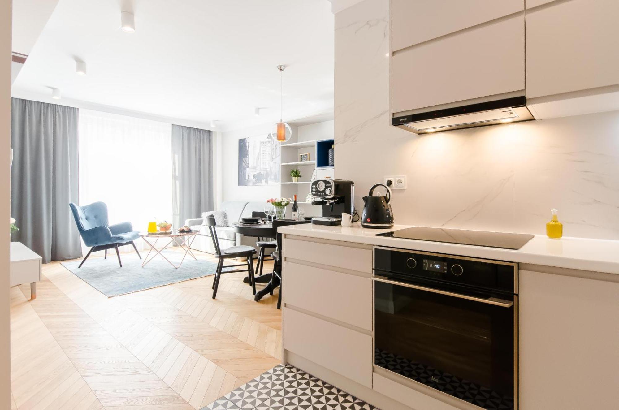 Old Town Premium Queen'S Apartments كراكوفيا المظهر الخارجي الصورة