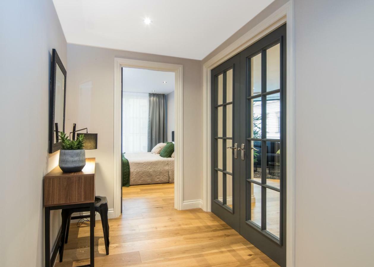 Old Town Premium Queen'S Apartments كراكوفيا المظهر الخارجي الصورة