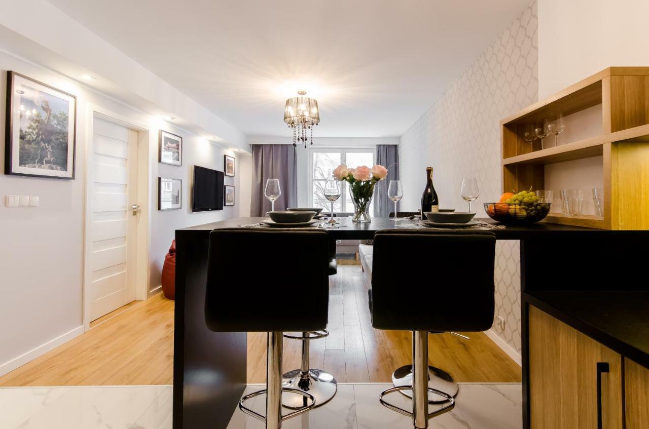 Old Town Premium Queen'S Apartments كراكوفيا المظهر الخارجي الصورة